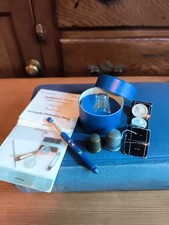Vintage sewing bundle, buttons, needle, thread, thimbles. One Glass thimble 'N'.