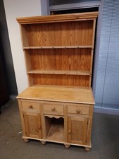 Large Vintage Wooden Welsh