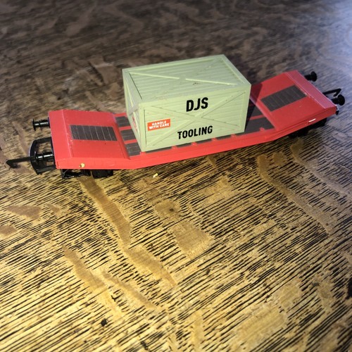Hornby lowmac wagon with djs - hornby,