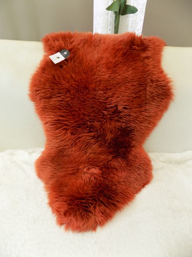 Thick rust orange - red, brown