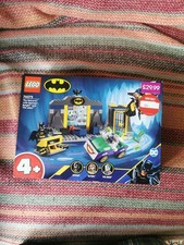 LEGO Super Heroes: The Batcave