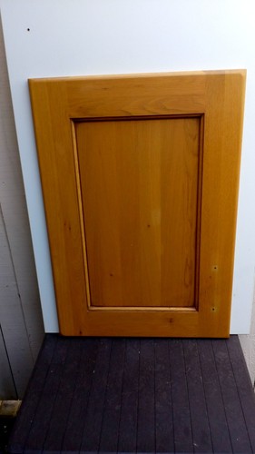 Solid light oak shaker - solid,