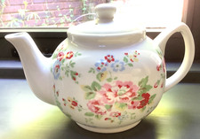 Cath Kidston 6 Cup Teapot.   Spray Flowers