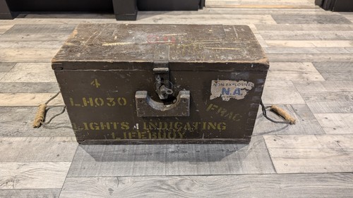 Ww2 lights indicating lifebuoy - ww2,