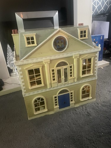 Sylvanian families manor house - families,