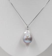 only one delicate 22 mm grey