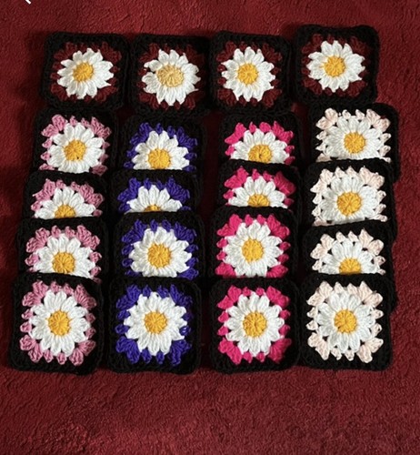 Granny squares for arts - granny,