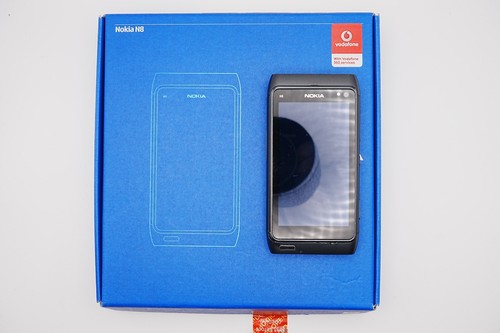 Nokia boxed good - n8, •
