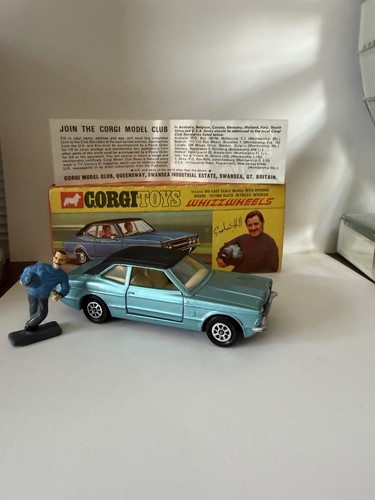 Corgi toys whizzwheels - toys, ford