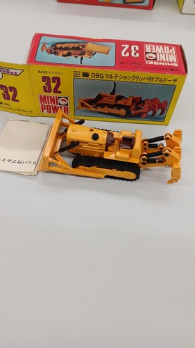 Mitsubishi d9g bulldozer with - mitsubishi,
