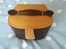 BROWN/CARAMEL JEWELLRY BOX