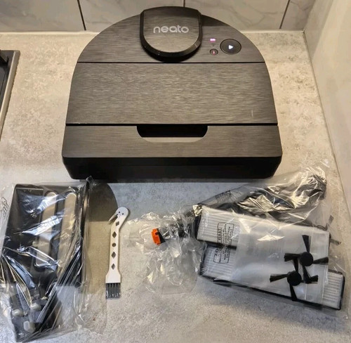 Neato robot vacuum - neato, d9