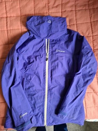 Berghaus goretex lightweight - berghaus,