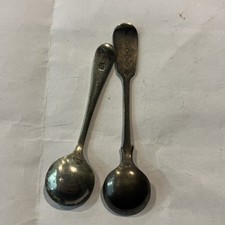 C433 2 Small Salt Sauce Spoons