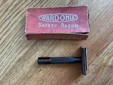 Vintage Wardonia Bakelike