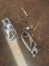Ktm200 Exc Footpegs 2003