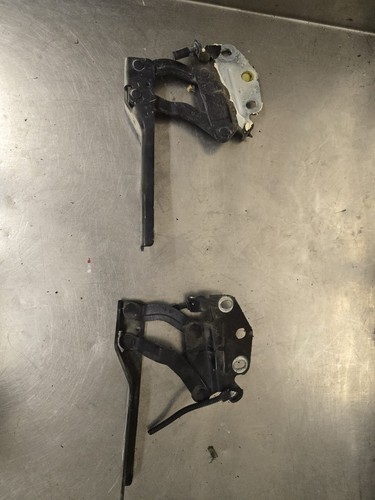 Passat pair of bonnet - pair,