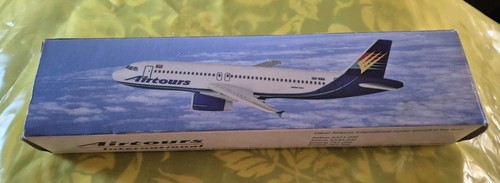 Airtours international airbus - international,