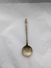 antique / vintage spoon round