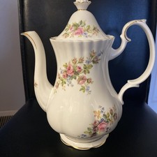 Royal albert Moss rose Pattern