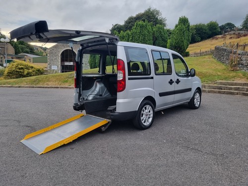 Fiat doblo wheelchair - fiat,