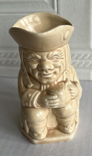 Small toby jug single - small,