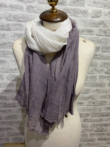 Sandwich loose weave scarf