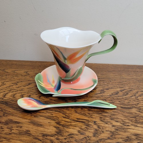 Franz porcelain summer bird - porcelain,