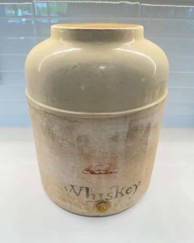Vtg edinburgh whiskey - edinburgh,