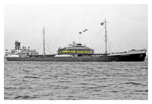 Mc2939 shell oil tanker - shell,