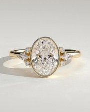 Oval Cut Lab Grown Diamond 925