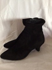 Russell Bromley Black Suede Kitten Heel Ankle Boots Size 5