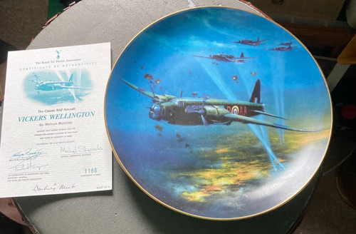 Danbury mint the classic raf - danbury,