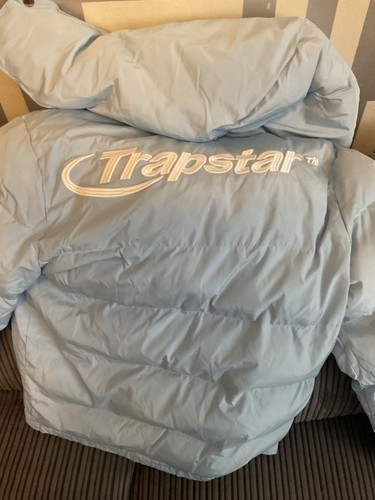 Trapstar puffa coat - trapstar, new