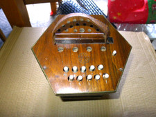 German Bee-Fly Logo'd  Anglo type 20+1 Button  7" Wide 8 Fold Concertina  VGC