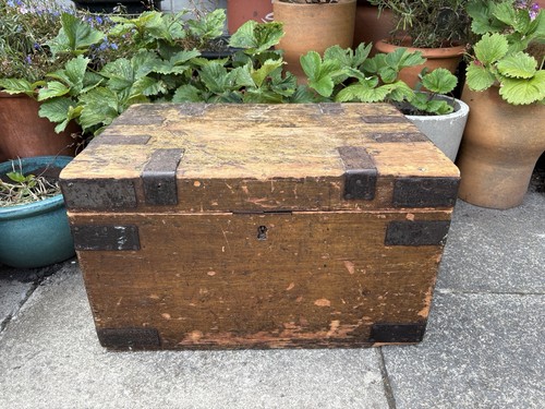 Antique wooden shipping - wooden,