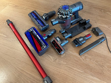 Dyson V6 Total Clean Cordless