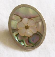 Brooch Mother of Pearl MOP