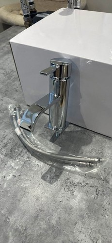 Display basin mixer - display, to