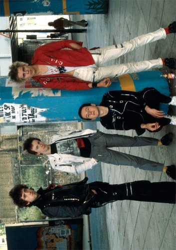 The clash fantastic new colour - clash,