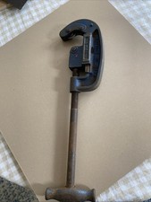 RECORD ENGLAND 101 WHEEL PIPE CUTTER (one Roller Needed.