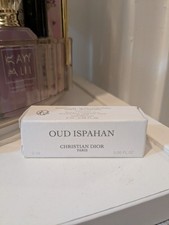CHRISTIAN DIOR Oud Ispahan Eau