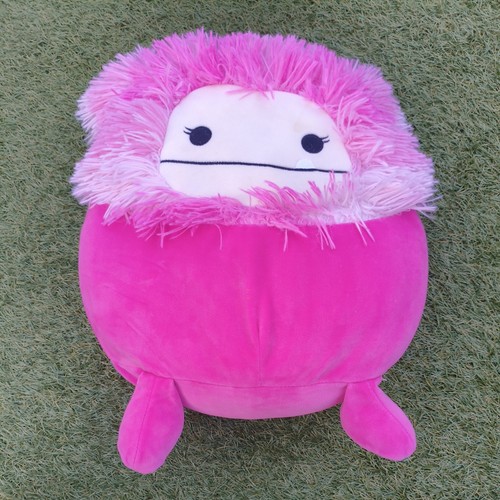 Squishmallow hailey the pink - the,