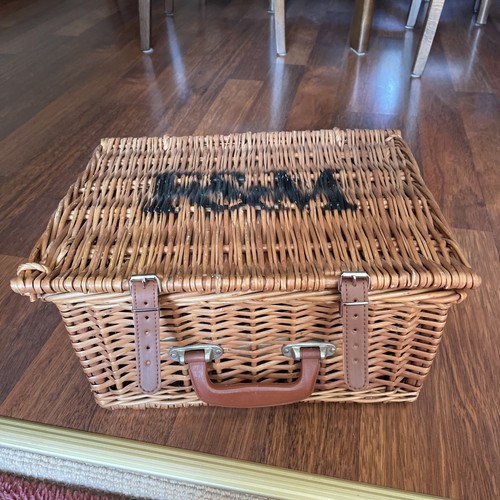 Picnic wicker hamper - f&m,