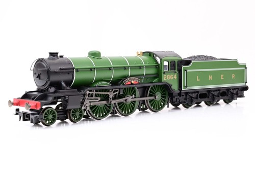 Hornby gauge r3588 - lner, b17