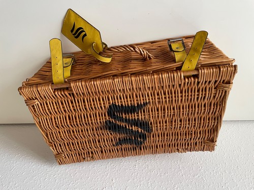 Wicker picnic hamper basket - wicker,