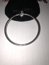 Genuine Pandora Moments Bangle : Encircled Clasp 17cm S925 : Lot 85