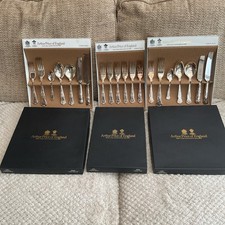VINTAGE unused SILVER EPNS A1 CUTLERY ARTHUR  PRICE ENGLAND KINGS PATTERN boxed