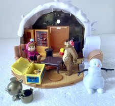 Masha and the  Bear House Complete .   Accessories +Masha . Immaculate.  