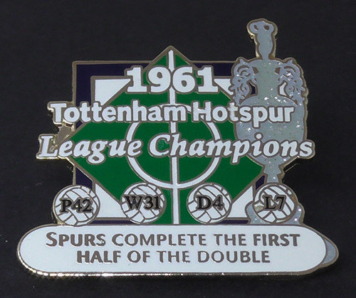 Danbury mint pin badge - pin,